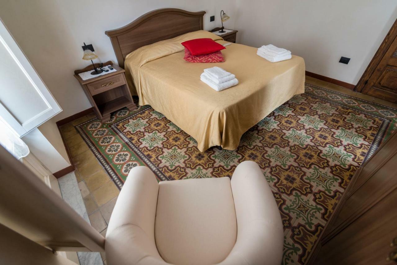 Casa Lucia Apartment Кастелбуоно Екстериор снимка