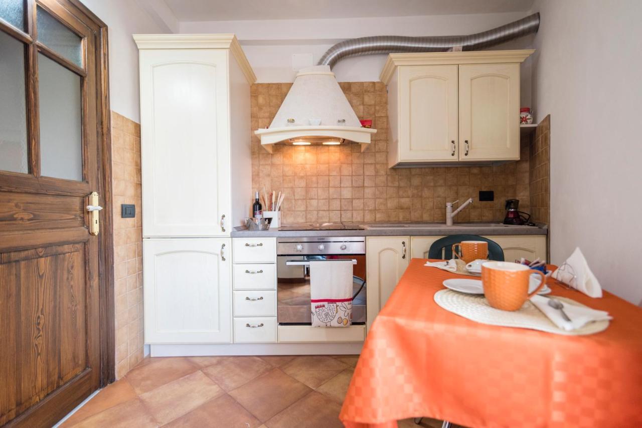 Casa Lucia Apartment Кастелбуоно Екстериор снимка